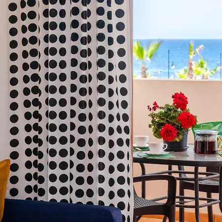 Nuevo Apartamento Junto Al Mar Apartment *