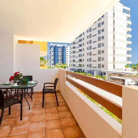 Nuevo Apartamento Junto Al Mar Apartment *